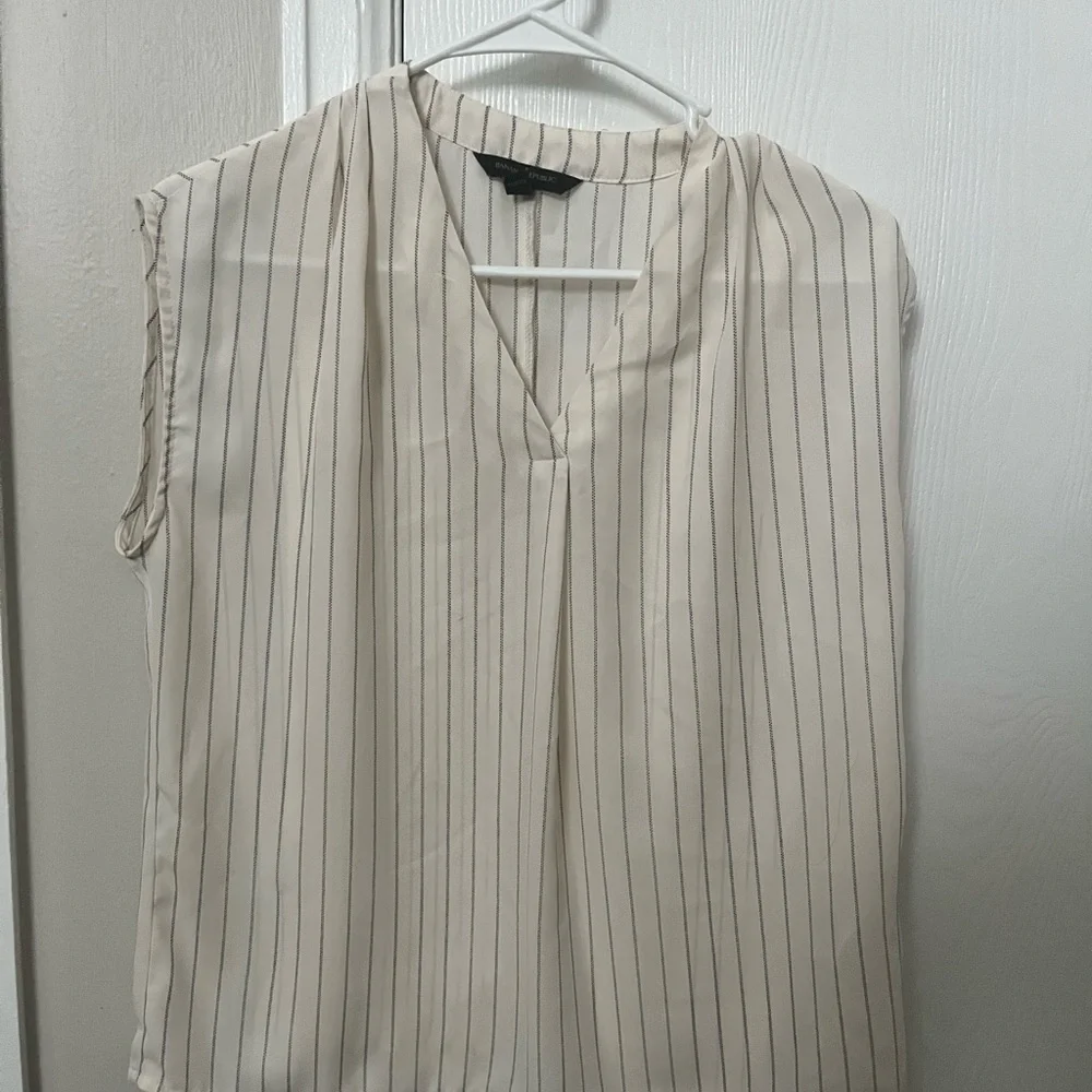 Banana Republic Blouse - Picture 1 of 3